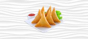 CHICKEN MINI SAMOSA
