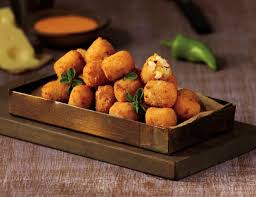 CHILLI GARLIC POTATO POPPERS  500GMS