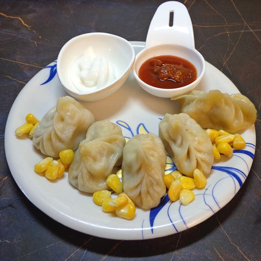 VEG CHEESE MOMOS 500GMS (20 PCS)