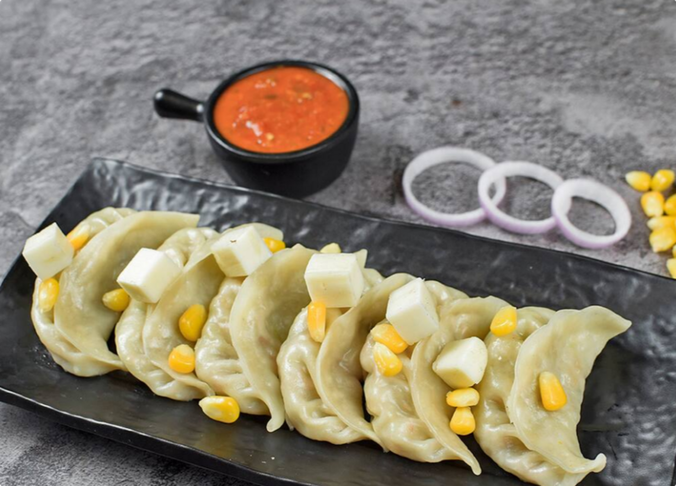 CHEESE CORN MOMOS 500GMS (20 PCS)